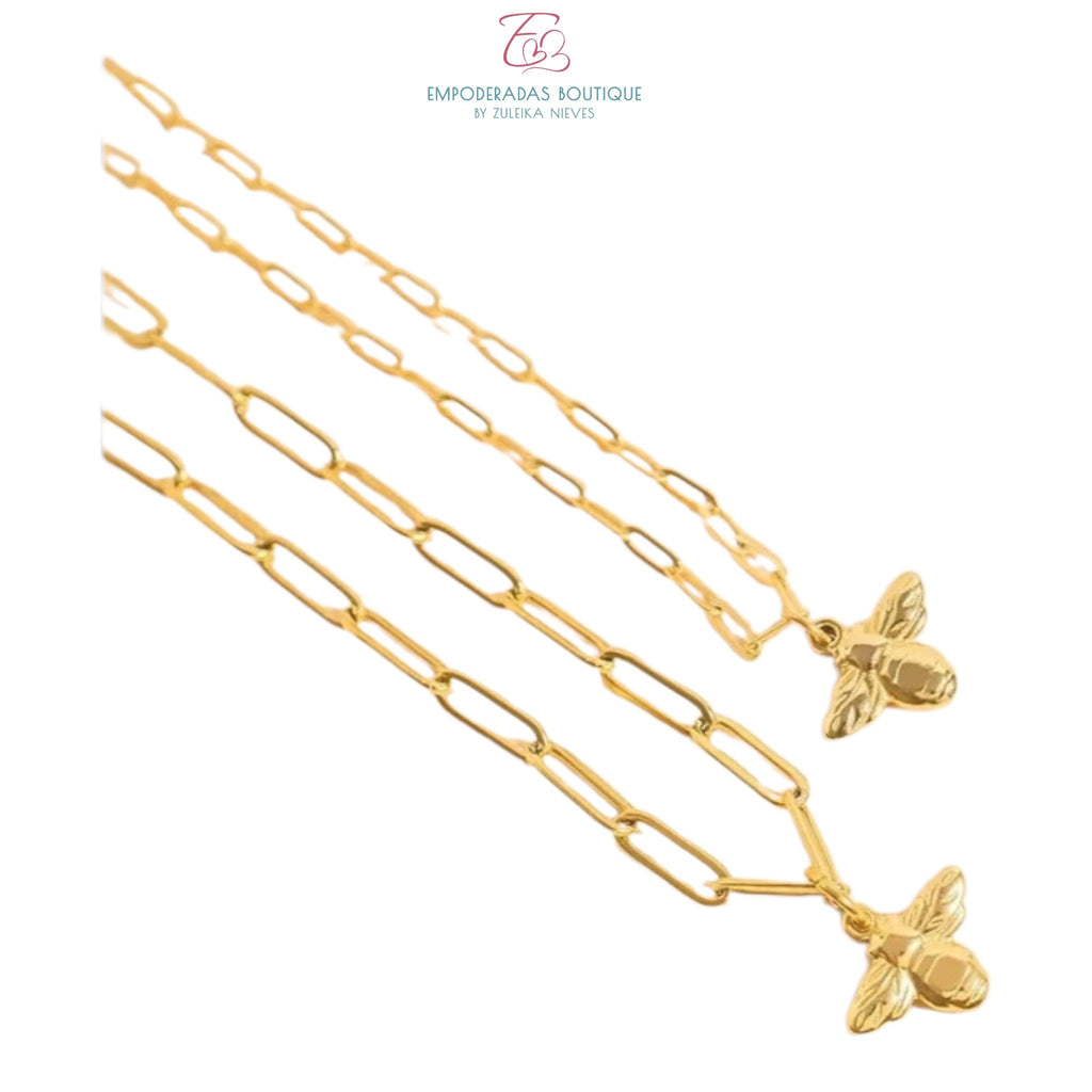 Mamá & Hija Bee Charm Necklace